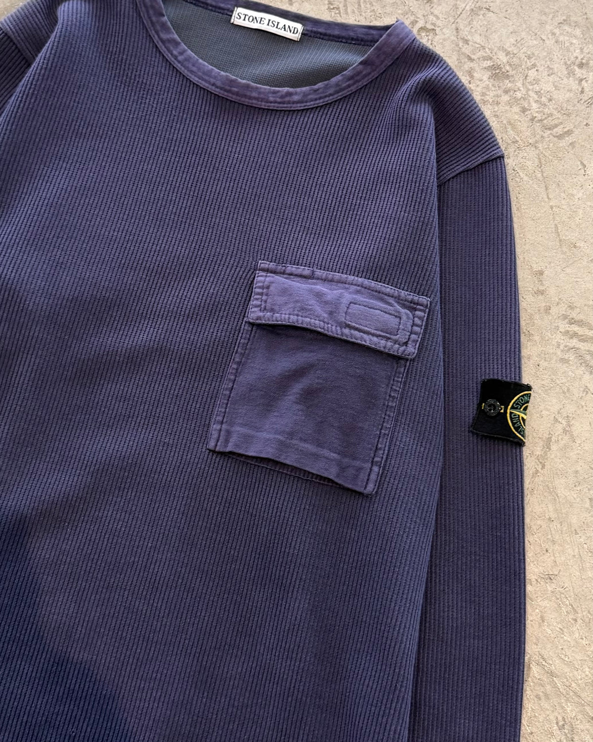 00’s “STONE ISLAND”
pocket design knit