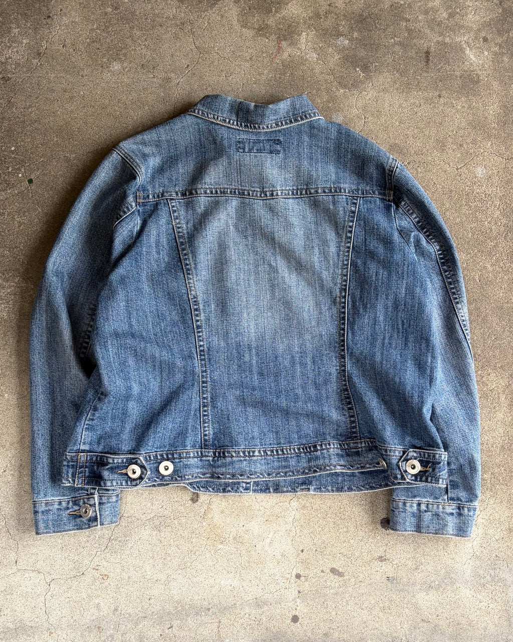 00’s “Mwah Jeans” denim jacket