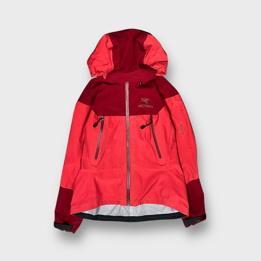 00's “ARC'TERYX” Beta AR jacket