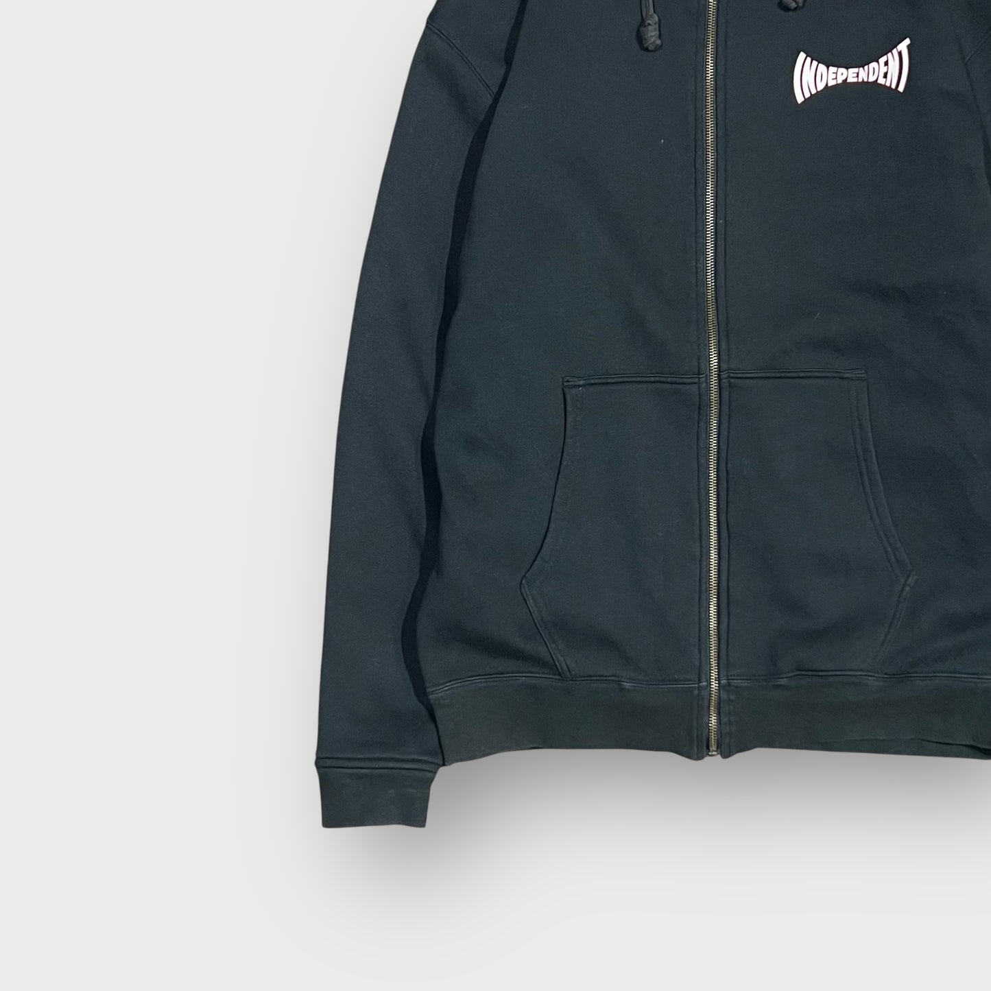 90’s-00’s “INDEPENDENT”
hoodie