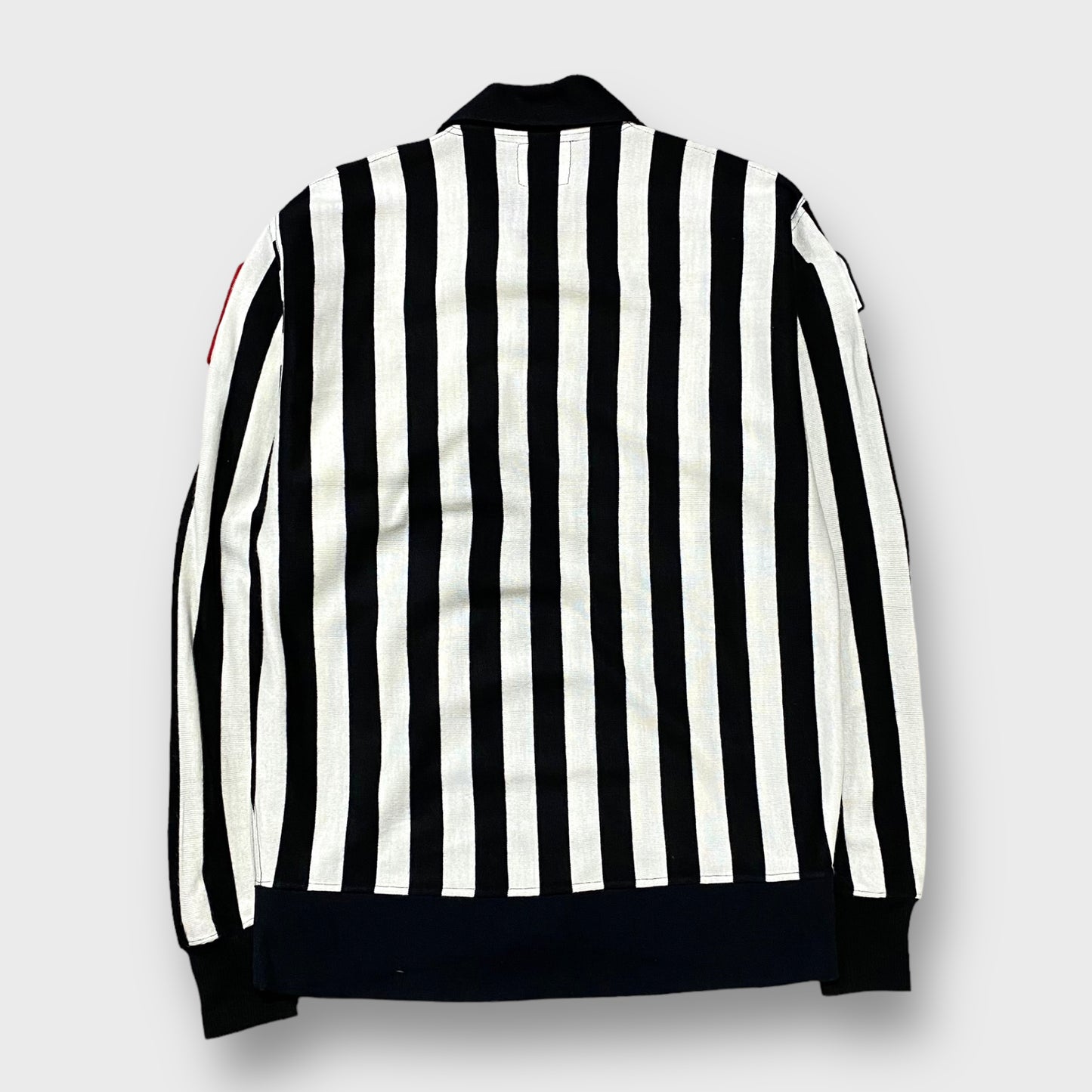Stripe pattern knit jacket