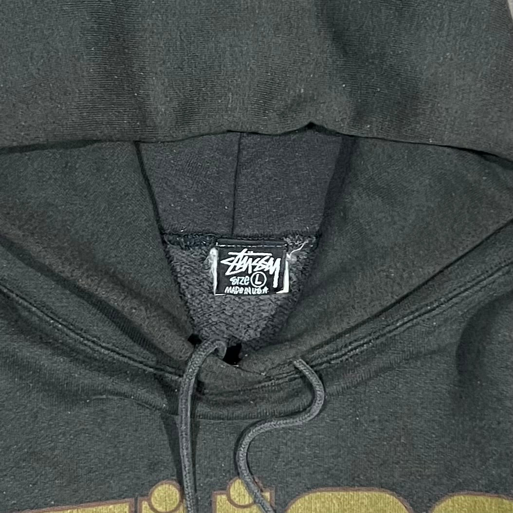 90’s “STUSSY”
logo hoodie