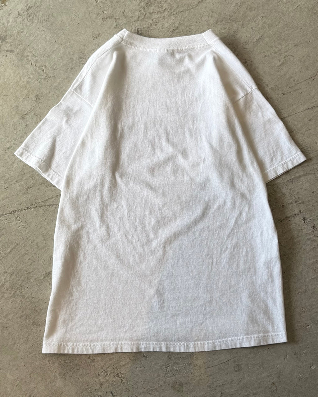 90's
"whining" logo t-shirt large
