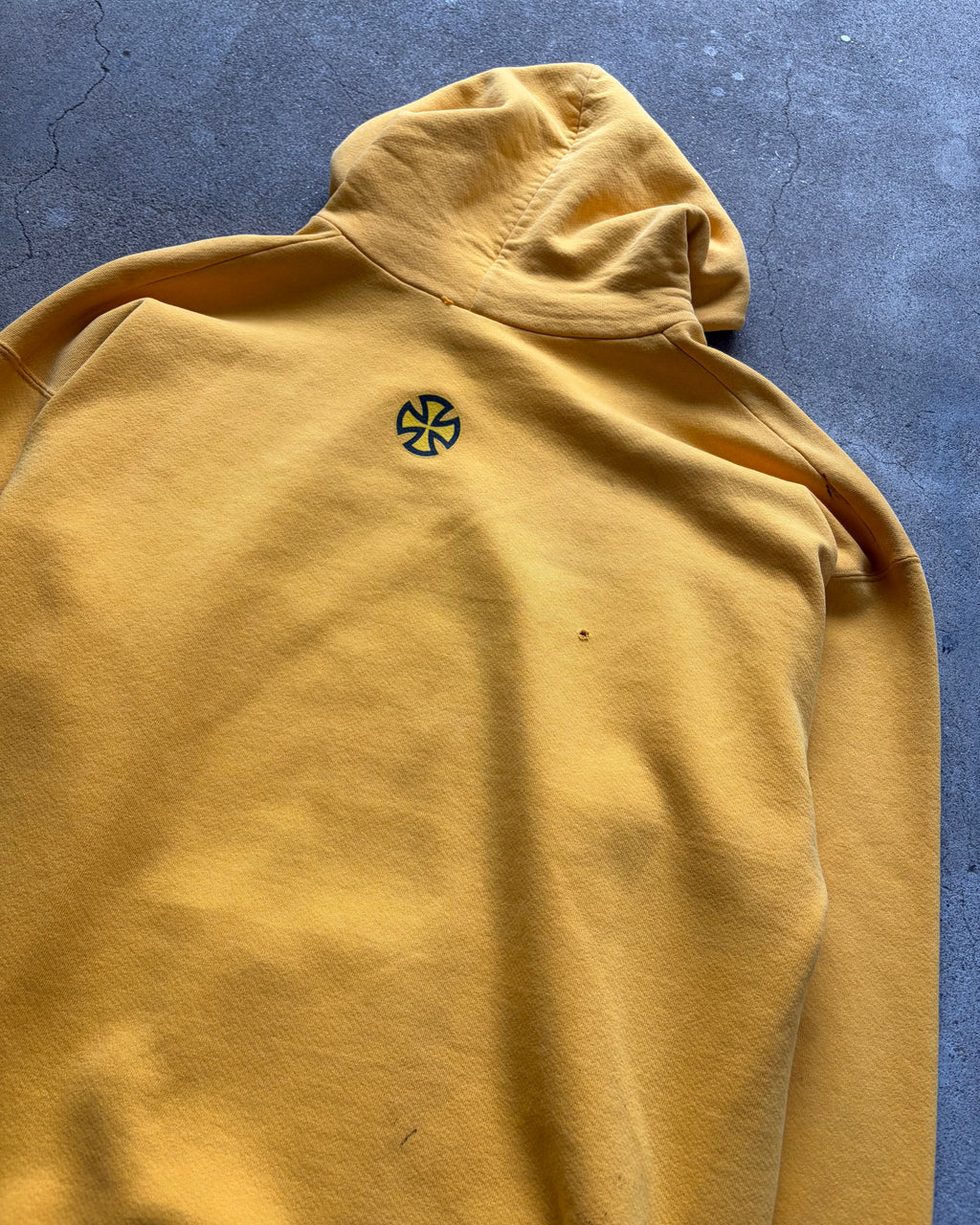 90-00’s “INDEPENDENT” hoodie x-large