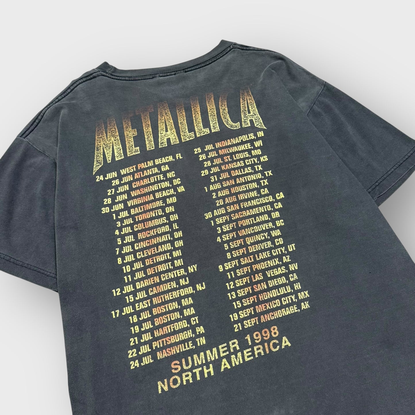 90’s METALLICA
“Summer 1998 north america tour” t-shirt