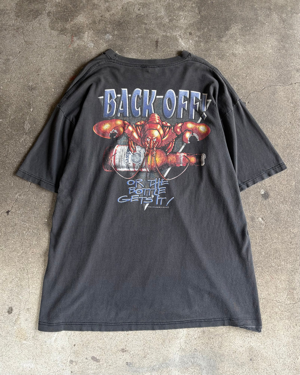 90’s Budweiser
“lobster” company t-shirt x-large