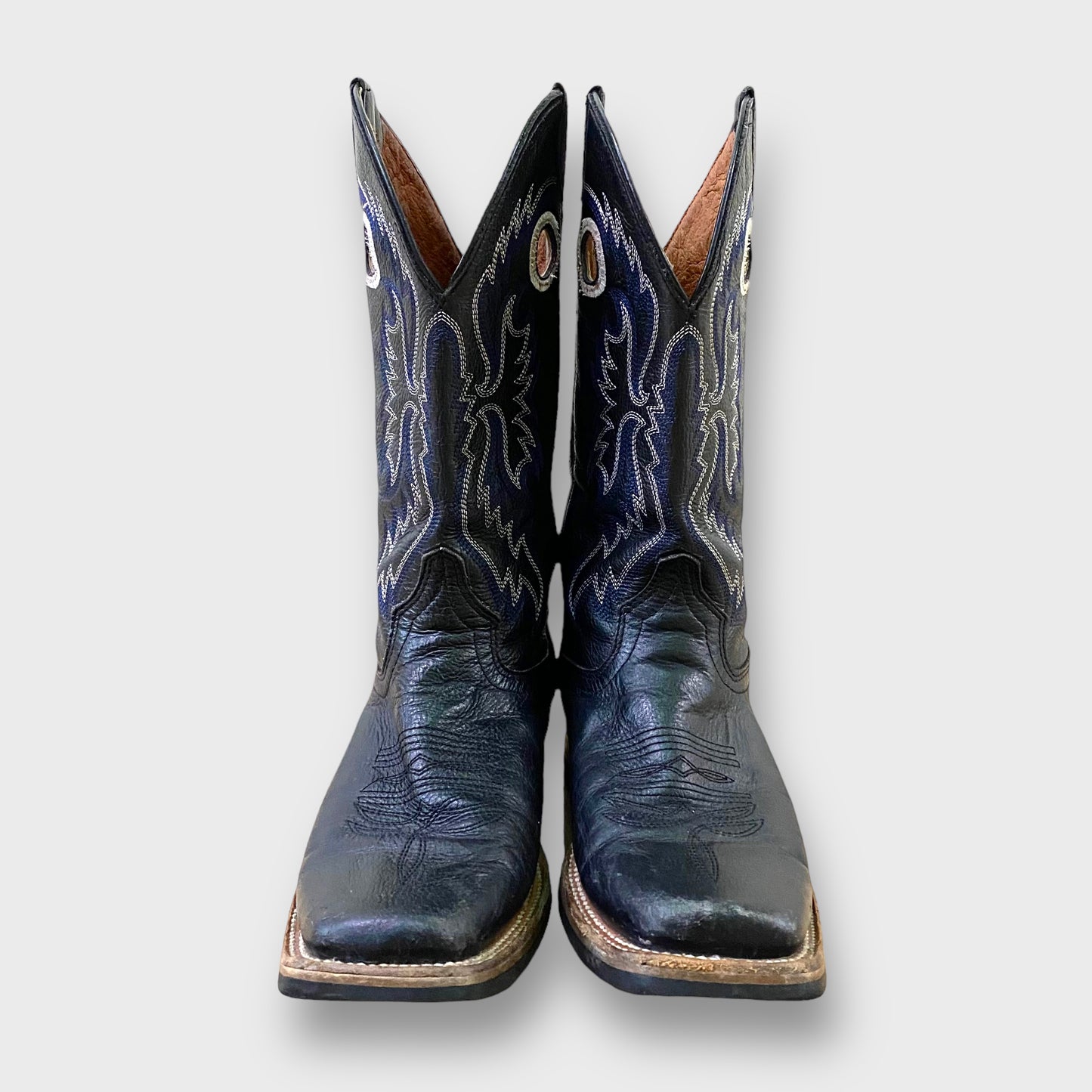 Embroidery western boots