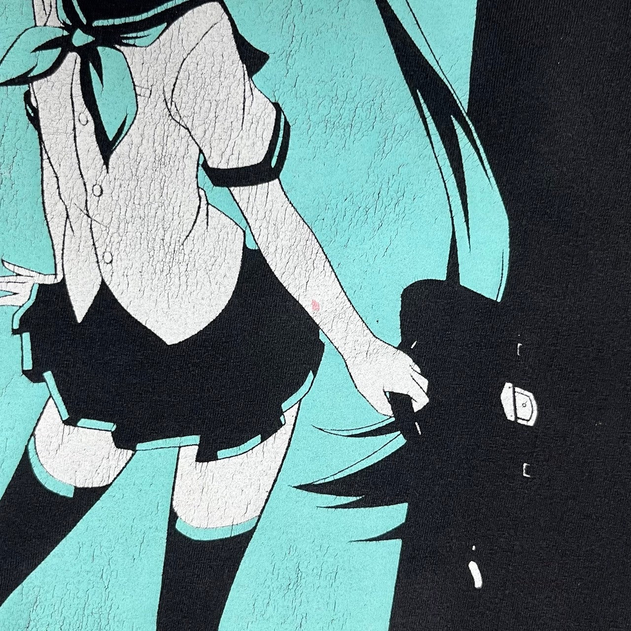 "HATSUNE MIKU" character print t-shirt