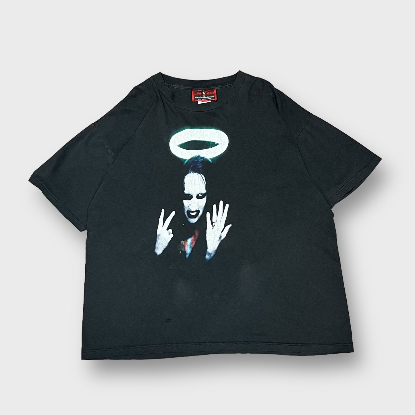 1997 Marilyn Manson
“middle fingers”t-shirt