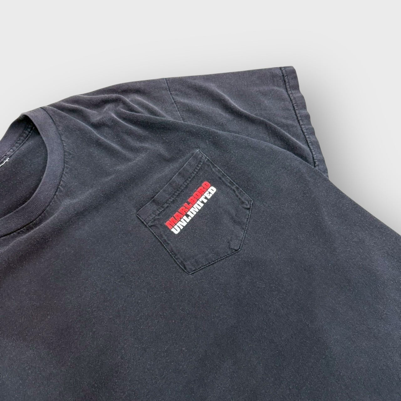 90’s “Marlboro” lizard t-shirt