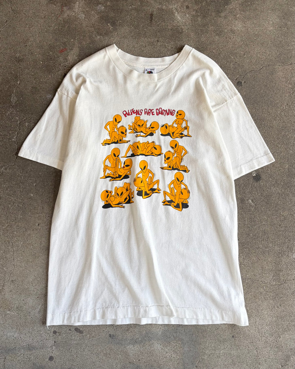 90’s-00’s erotic t-shirt large