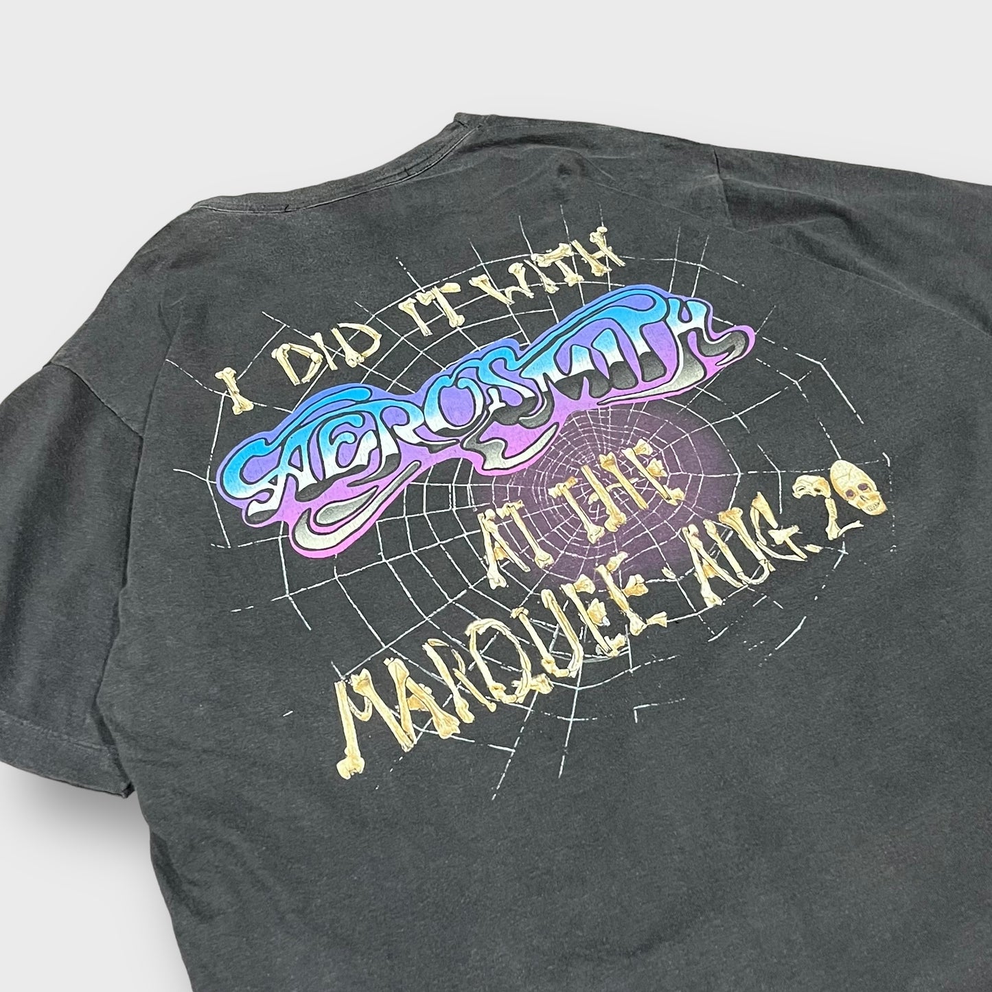 1990 AEROSMITH
voodoo medicine Man “Pashead”t-shirt