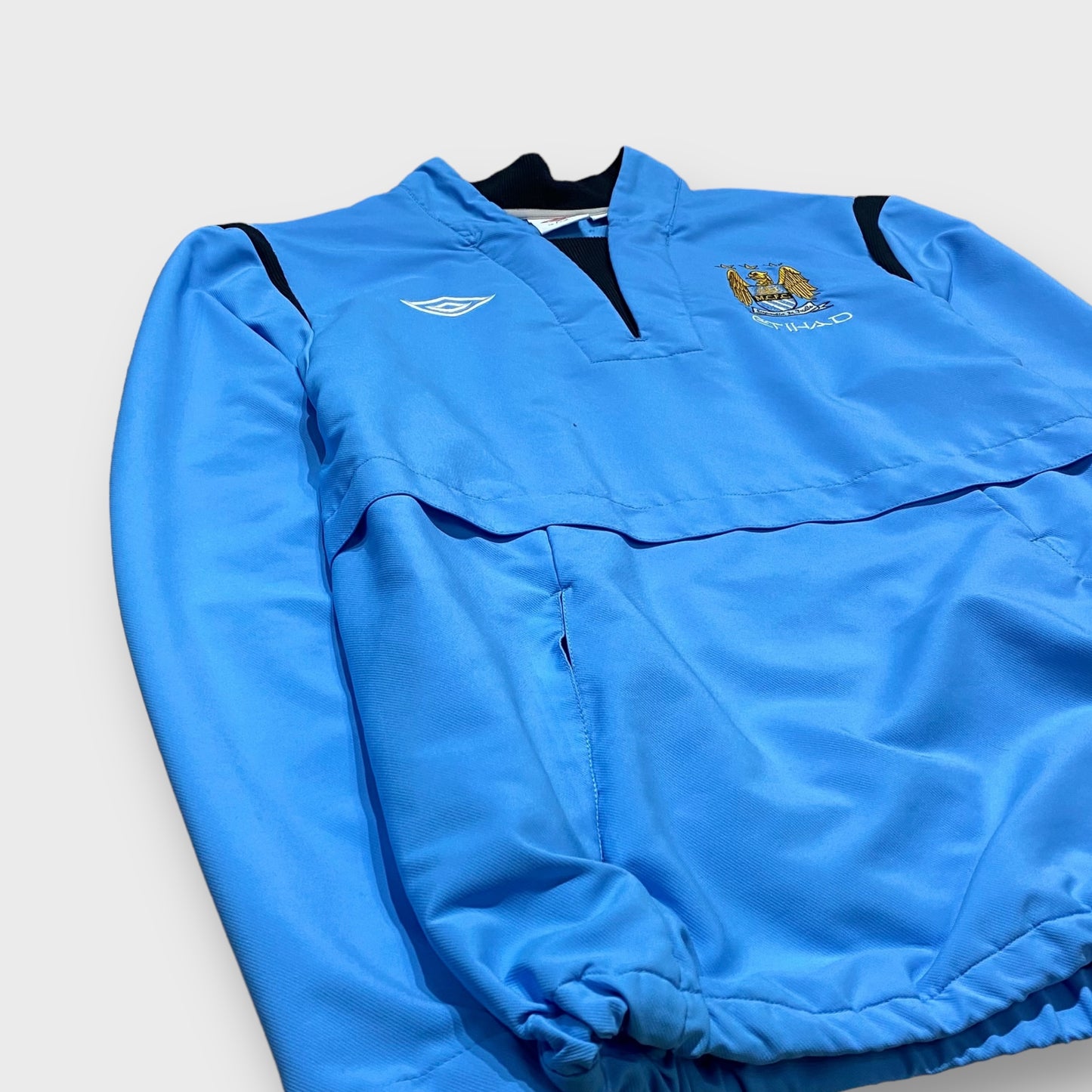 00's "umbro" Manchester City team nylon pullover