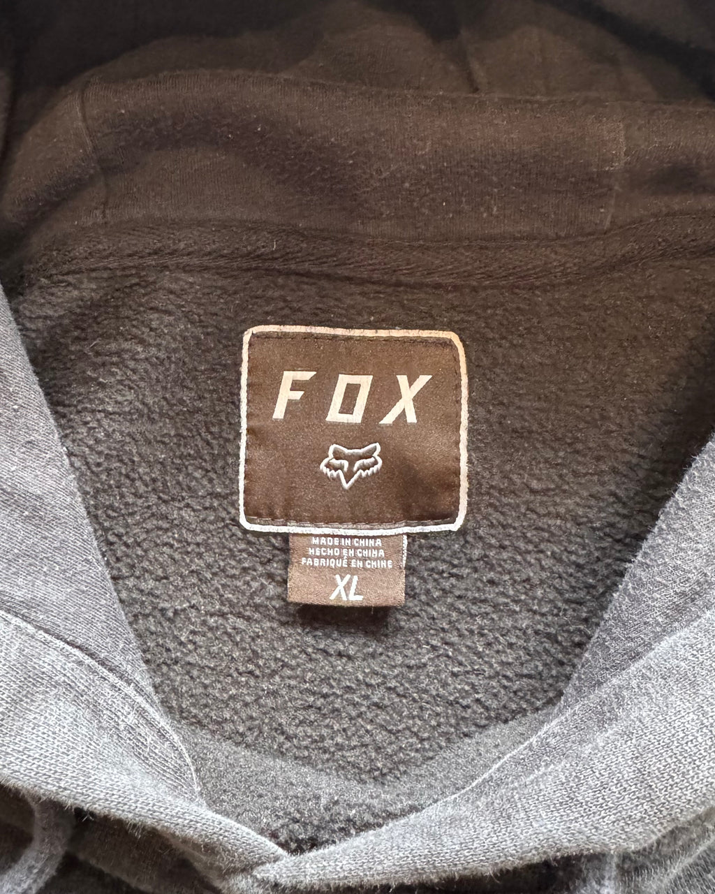 00’s “FOX RACING”
pull-over hoodie  X-LARGE