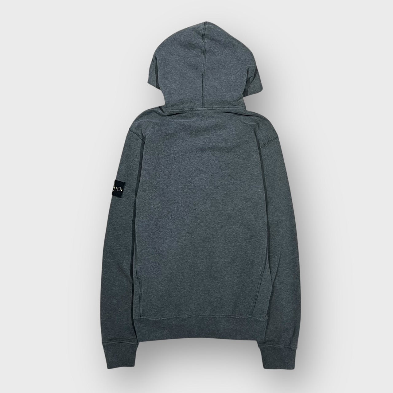 00’s “STONE ISLAND”
zip up hoodie