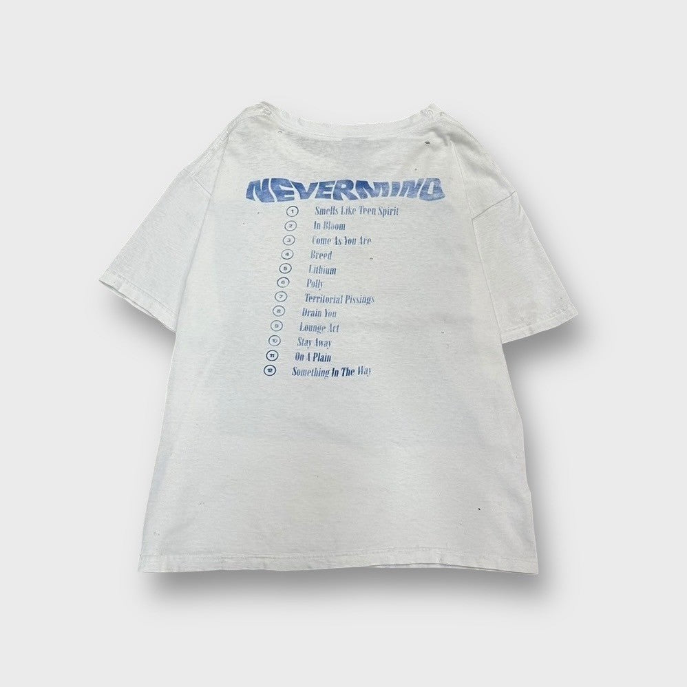 90's "NIRVANA"
"NEVERMIND" band t-shirt