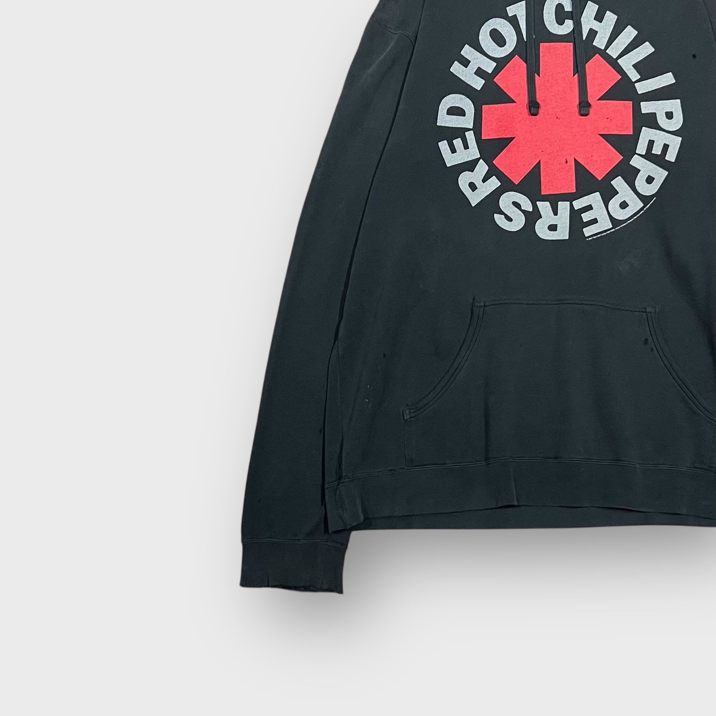 00’s “RED HOT CHILI PEPPERS” band hoodie