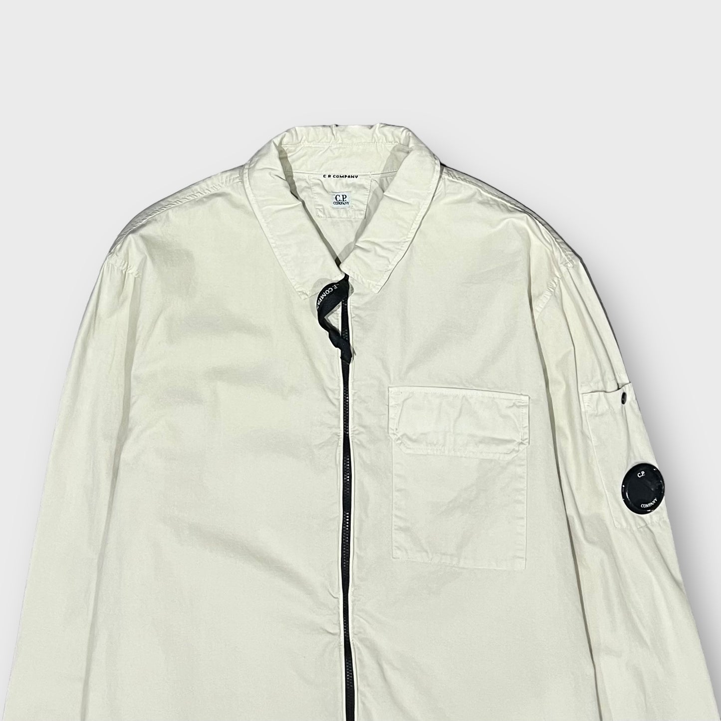 00’s “C.P Company”
Gabardine shirt jacket