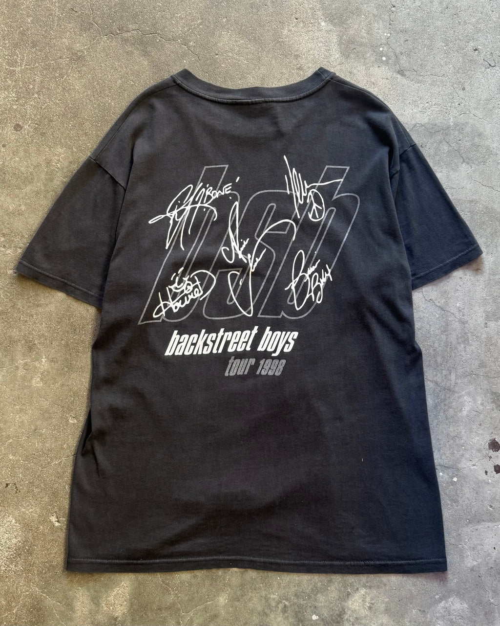 90’s “Backstreet Boys tour 1998” t-shirt MEDIUM