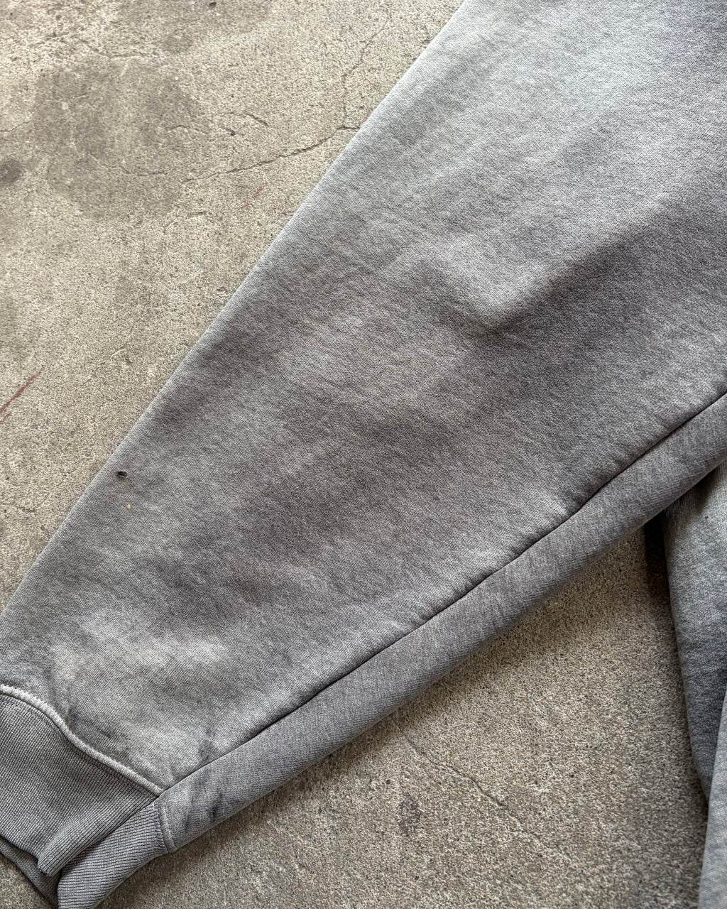 90-00’s “FOX” fade hoodie