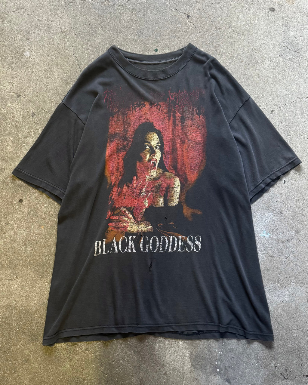 90’s Cradle of Filth
“BLACK GODDESS RISES” band t-shirt