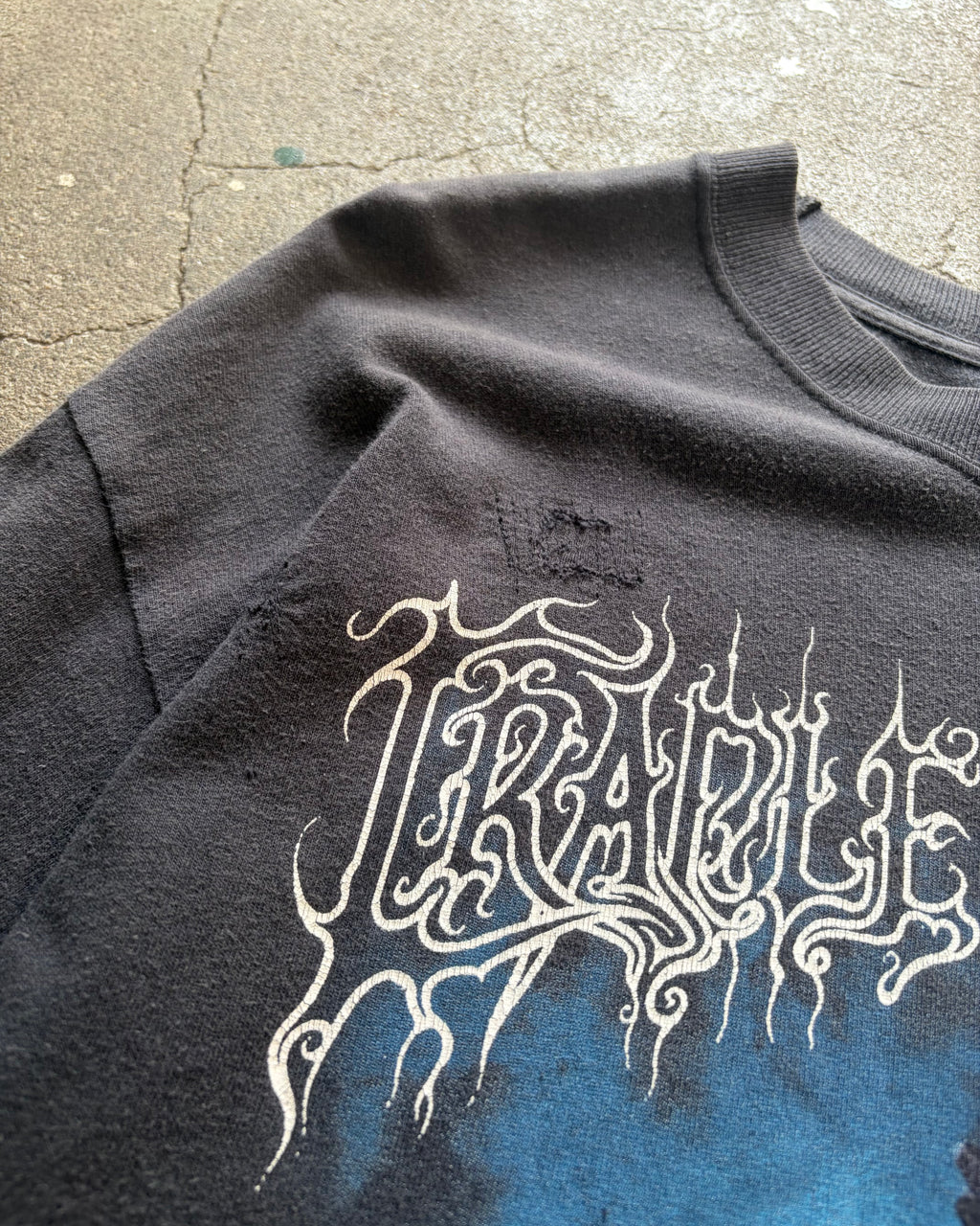 00’s Cradle of Filth
“Filthy Little Secret”band t-shirt large