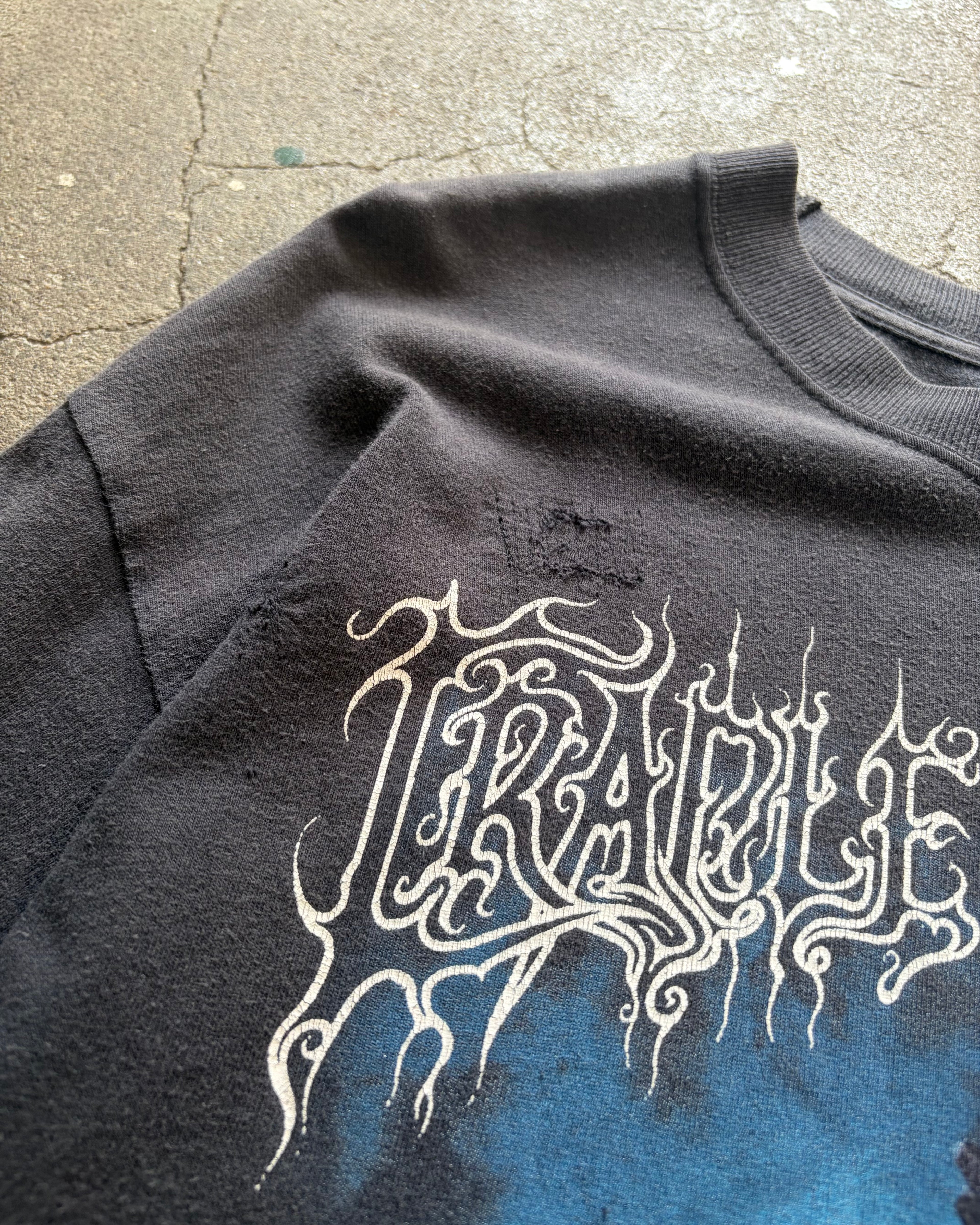 00’s Cradle of Filth
“Filthy Little Secret”band t-shirt large