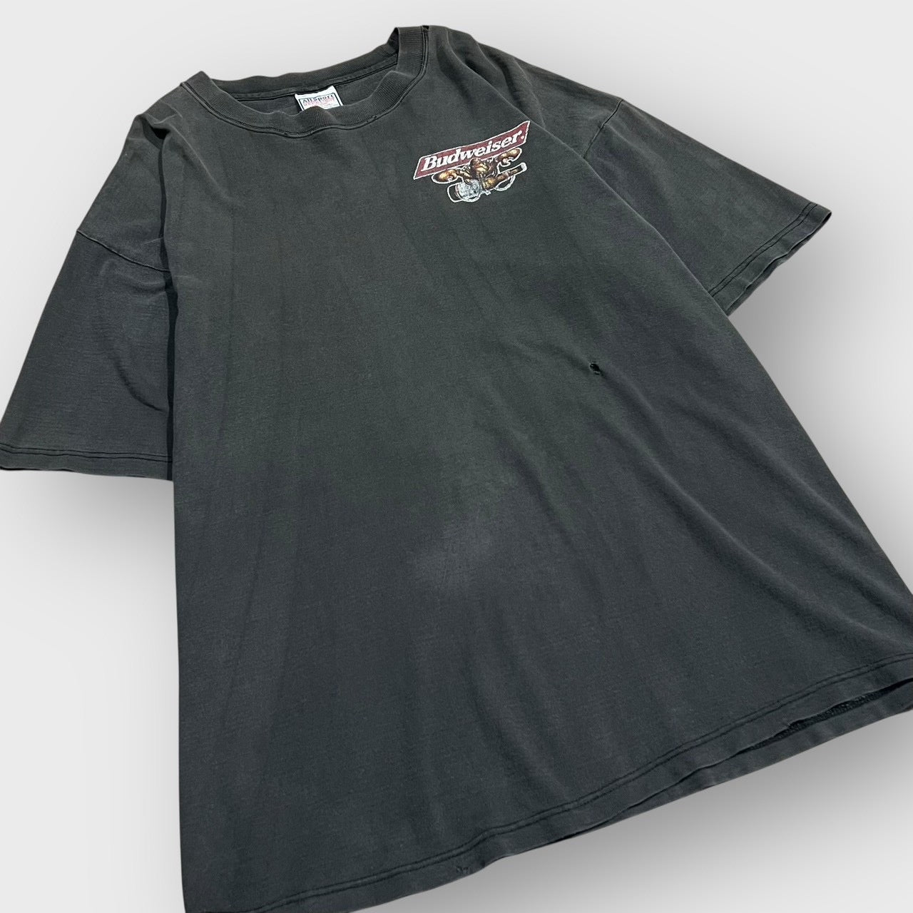 90’s “Budweiser”
“lobster” company t-shirt