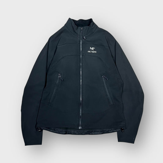 00’s “ARC’TERYX”
gamma It jacket