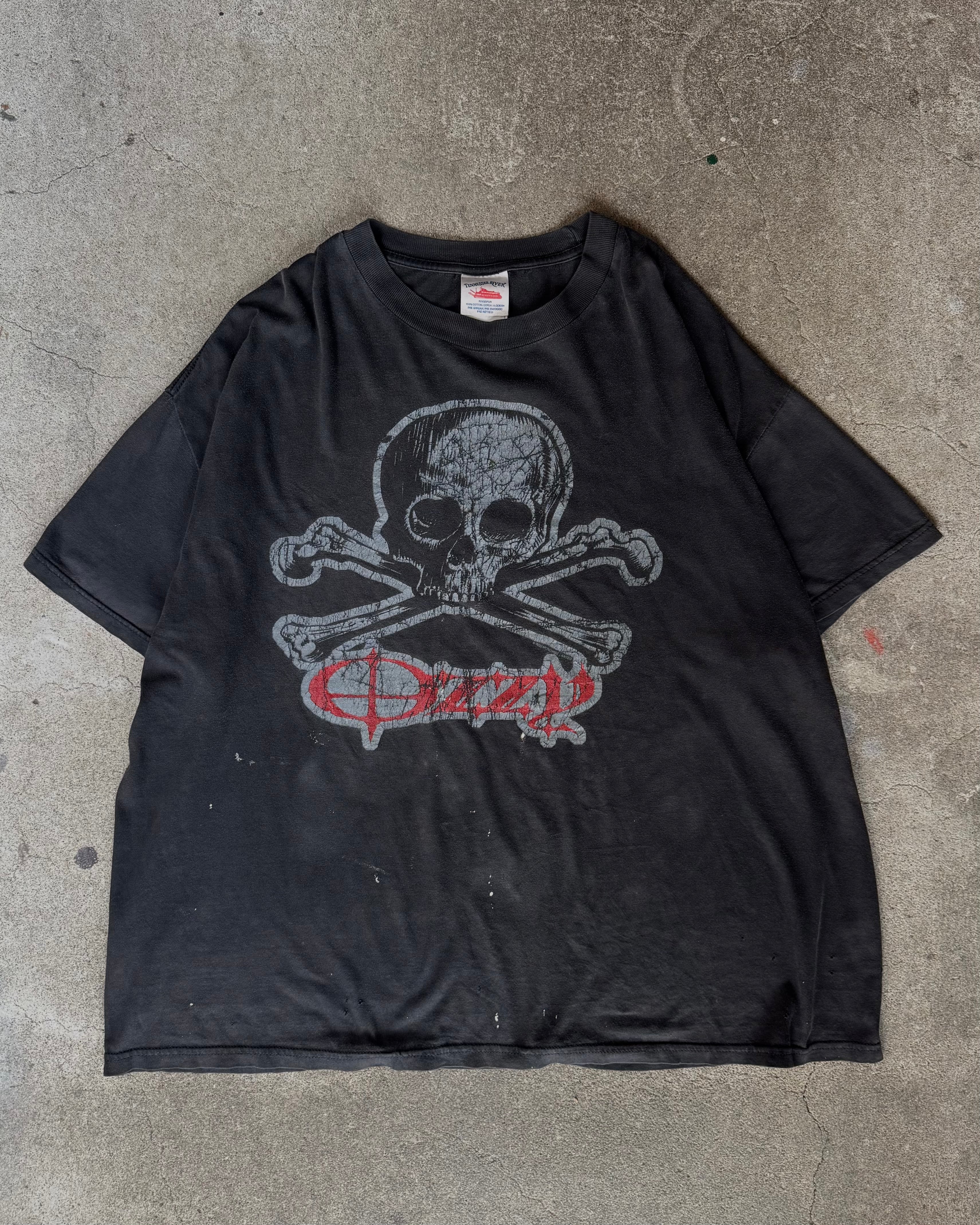 00’s “Ozzy Osbourne”
musician t-shirt X-LARGE