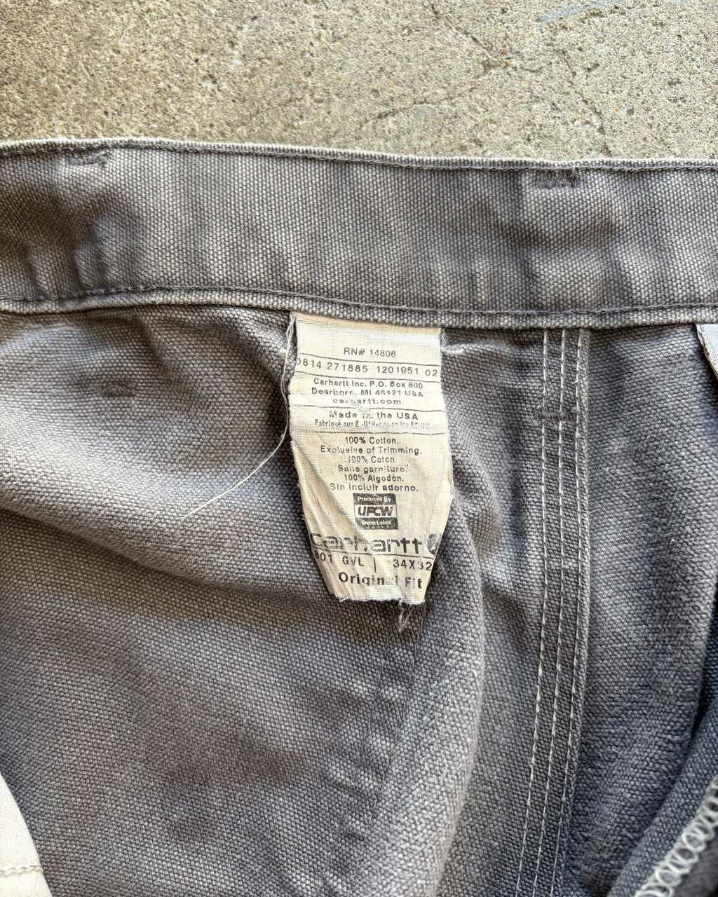 00’s “Carhartt” double knee pants 34×32